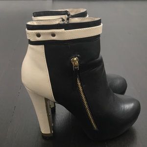 Ankle boots